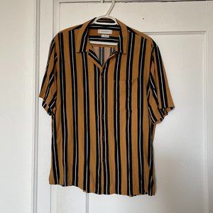 Urban Outfitters Summer Shirt